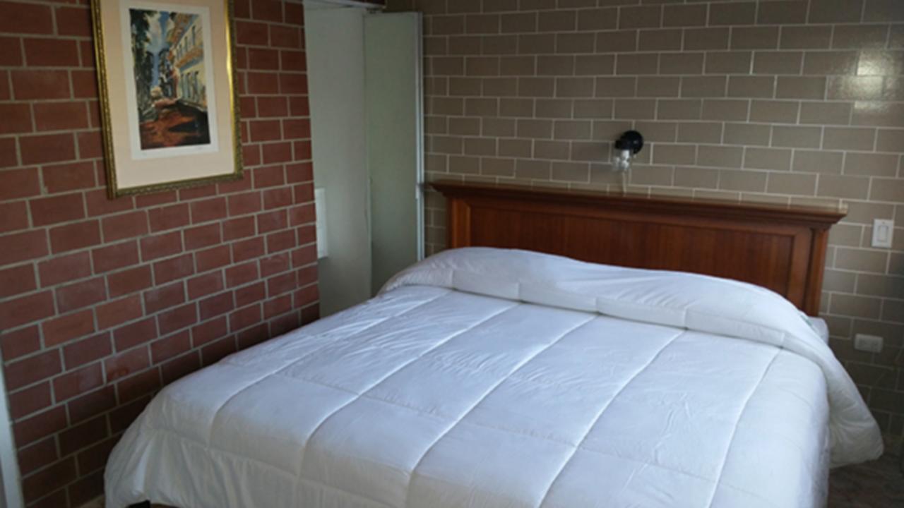 Hotel Rex Chitre Exterior photo
